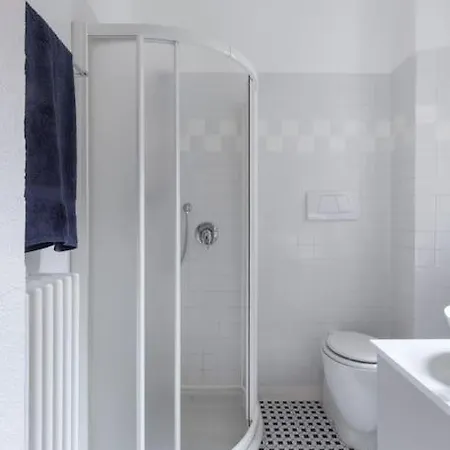 Casa Elena - Maggiore Estate By Ginin Apartman *